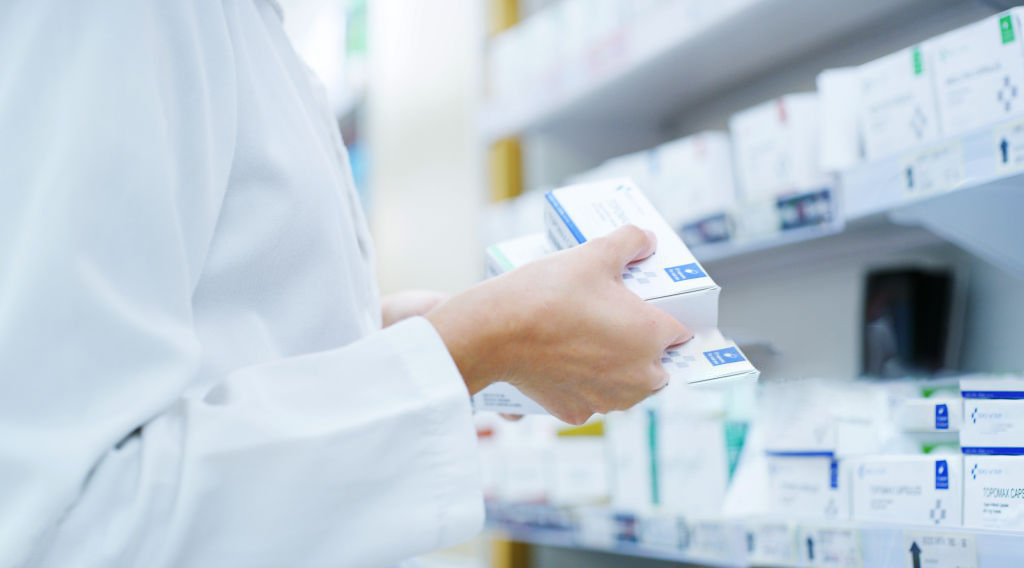 Аптеки в Україні закриваються