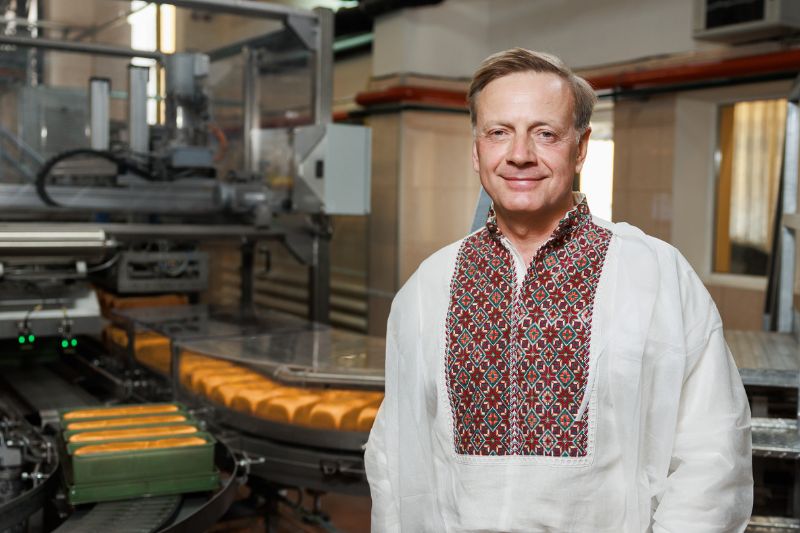 pershii-stolichnii-hlibozavod2.jpg (71 KB)