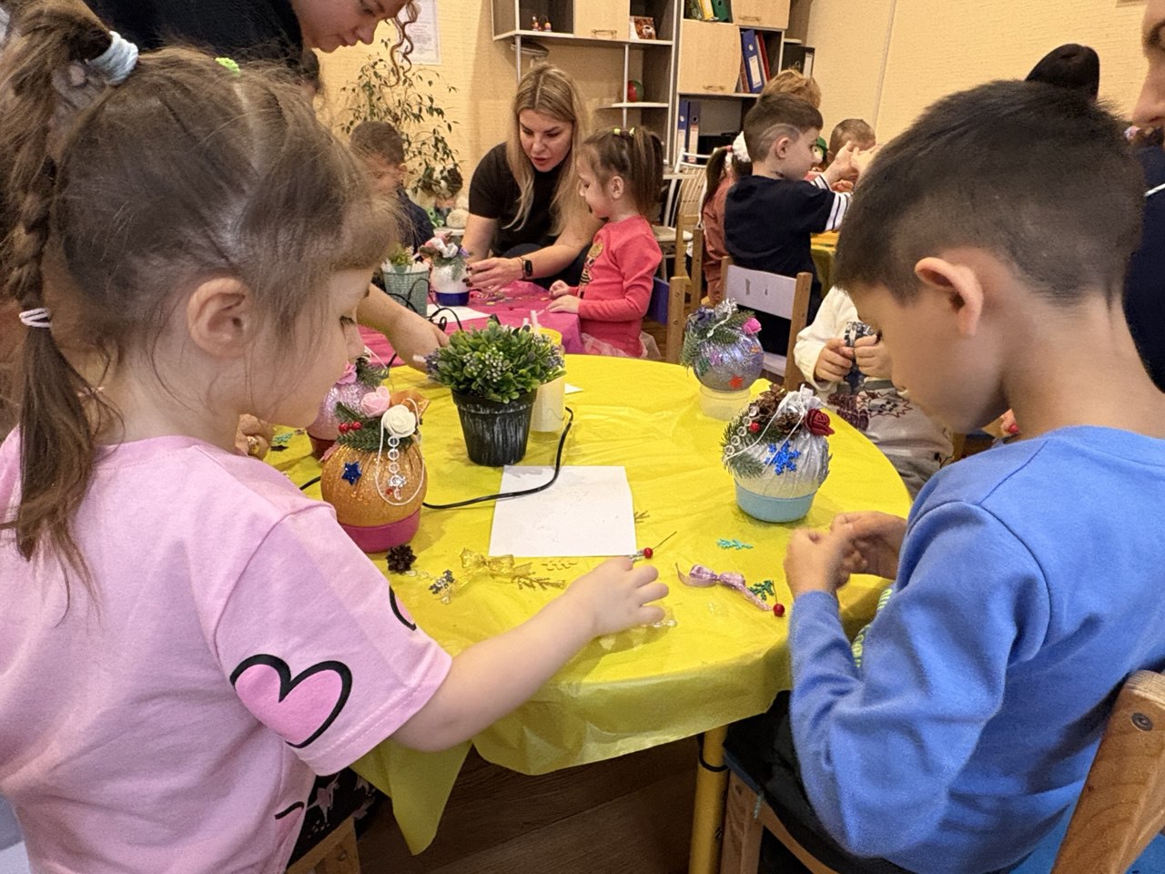 Moneyveo привітала вихованців дитячого будинку зі святами 